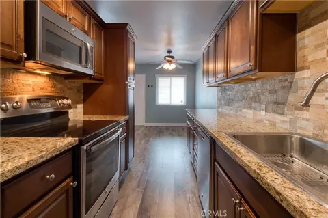 Kitchen - 1130 E 1st, Long Beach, CA 90802 photo 2 of 3