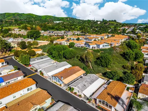 1051 Site Dr #25, Brea, CA 92821 photo 6