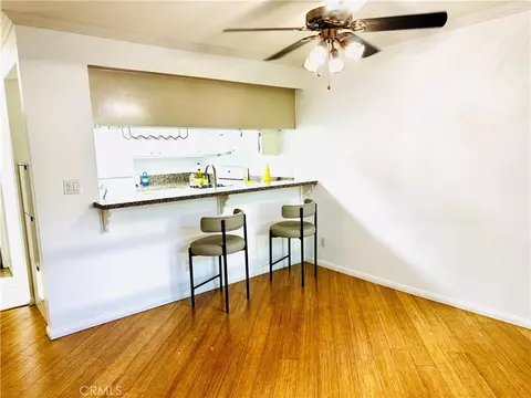 Dining - 1237 E 6th #106, Long Beach, CA 90802 photo 1 of 1