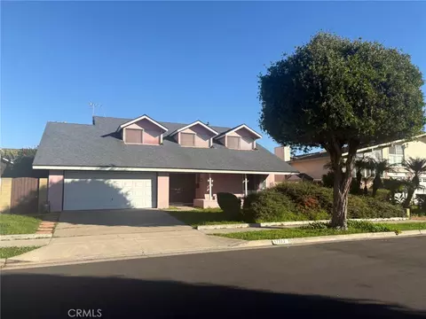 17392 Lido Ln, Huntington Beach, CA 92647