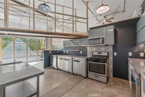 Kitchen - 3172 Cary St, Riverside, CA 92504 photo 4 of 4