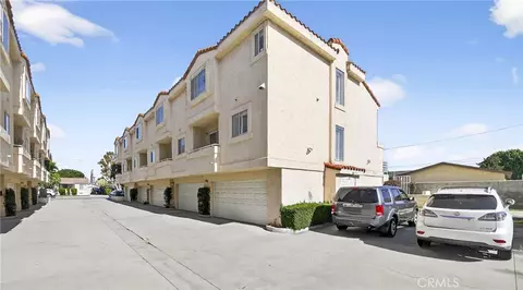 5342 Bishop, Cypress, CA 90630