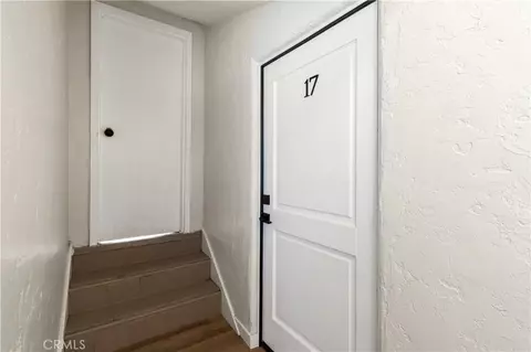 Entry Way - 1827 E 4th St, Long Beach, CA 90802 photo 3 of 3