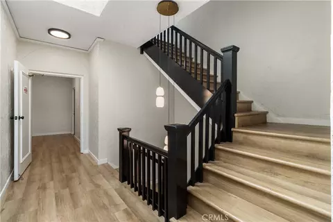 Entry Way - 1827 E 4th St, Long Beach, CA 90802 photo 1 of 3