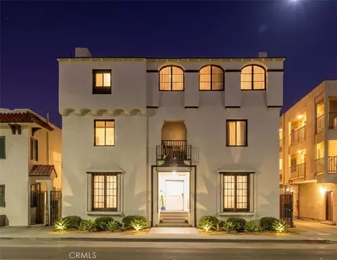 Exterior - 1827 E 4th St, Long Beach, CA 90802 photo 12 of 12