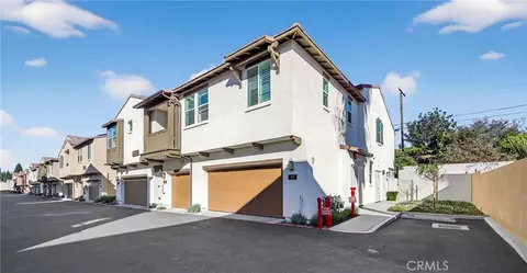 300 Vista Dr #94, La Habra, CA 90631