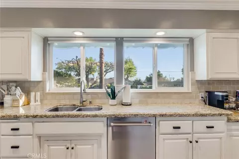 Kitchen - 735 E Sierra Madre, Glendora, CA 91741 photo 4 of 8