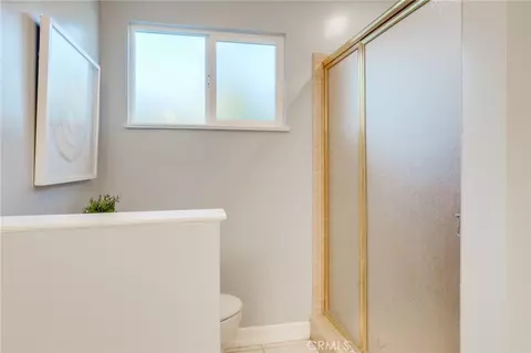 Bath - 735 E Sierra Madre, Glendora, CA 91741 photo 4 of 4