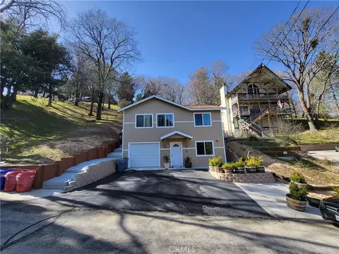 24743 Edelweiss Dr, Crestline, CA 92325