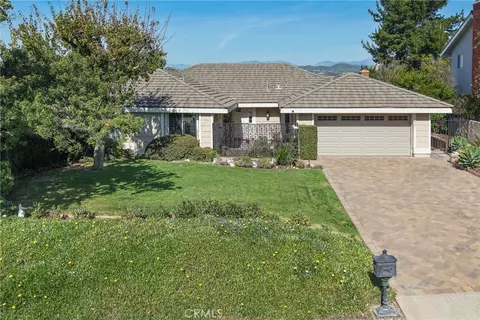 5447 E Willowick, Anaheim, CA 92807