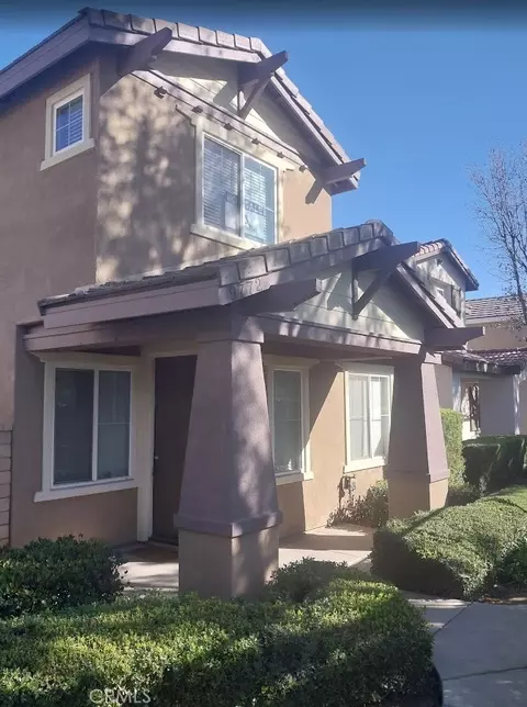 9772 Edenbrook Dr, Riverside, CA 92503