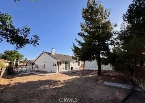 Exterior - 10796 Bonanza Rd, Adelanto, CA 92301 photo 2 of 2