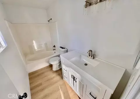 Bath - 10796 Bonanza Rd, Adelanto, CA 92301 photo 1 of 2