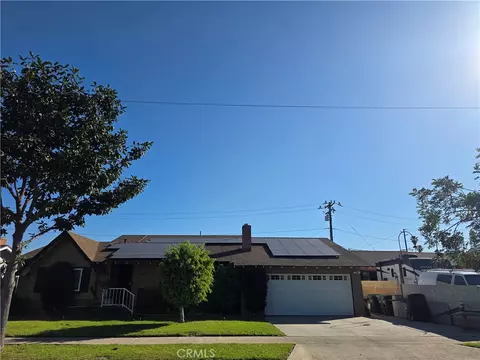 10452 Courson, Stanton, CA 90680
