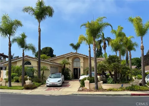 715 N Lariat, Long Beach, CA 90815