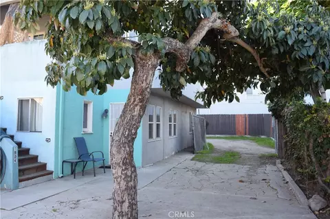Exterior - 1900 E 6th, Long Beach, CA 90802 photo 13 of 17