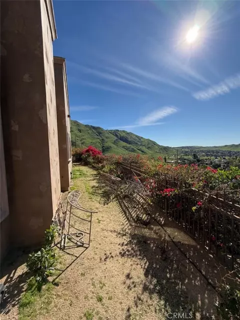 Exterior - 3000 Galaxie Hts, Riverside, CA 92507 photo 10 of 16