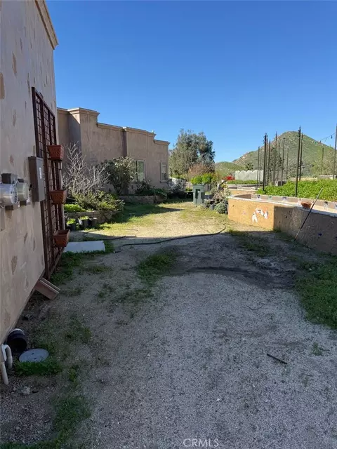 Exterior - 3000 Galaxie Hts, Riverside, CA 92507 photo 8 of 16