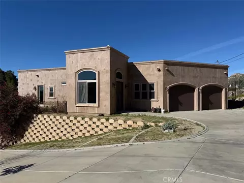 3000 Galaxie Hts, Riverside, CA 92507