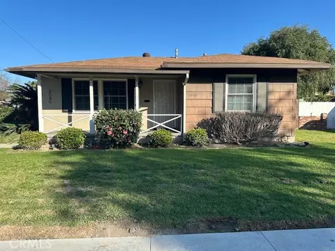 3240 Clark, Long Beach, CA 90808