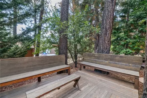 Exterior - 42955 Encino, Big Bear Lake, CA 92315 photo 7 of 7
