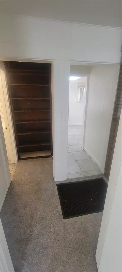 Entry Way - 411 E 8th, Long Beach, CA 90813 photo 1 of 3