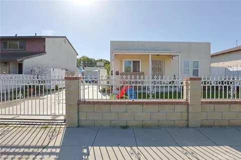 410 E 60th St, Long Beach, CA 90805