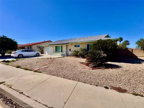471 Whitney, Hemet, CA 92543