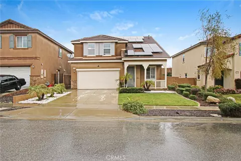 17582 Comfrey, San Bernardino, CA 92407