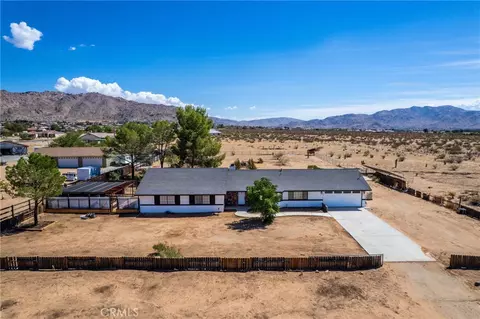16433 Ocotilla Rd, Apple Valley, CA 92307