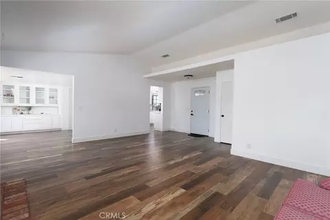 Living - 16433 Ocotilla Rd, Apple Valley, CA 92307 photo 4 of 4