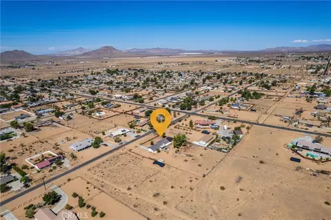 View/Area - 16433 Ocotilla Rd, Apple Valley, CA 92307 photo 3 of 9