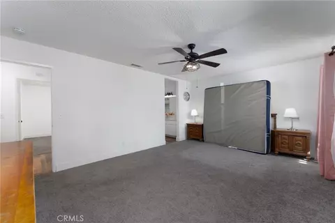 Bedroom - 16433 Ocotilla Rd, Apple Valley, CA 92307 photo 1 of 5