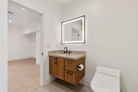 Bath - 10533 Morada, Orange, CA 92869 photo 9 of 11
