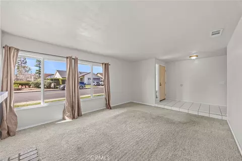 Living - 13065 San Clemente Ln, Chino, CA 91710 photo 4 of 5