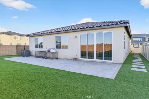 Exterior - 2125 E Jackman, Lancaster, CA 93535 photo 12 of 14
