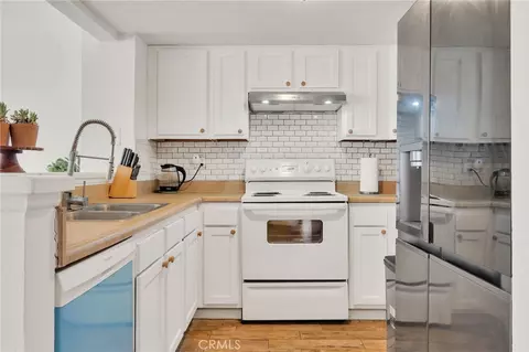 300 E Chestnut, Santa Ana, CA 92701