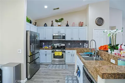 Kitchen - 80618 Declaration, Indio, CA 92201 photo 1 of 3