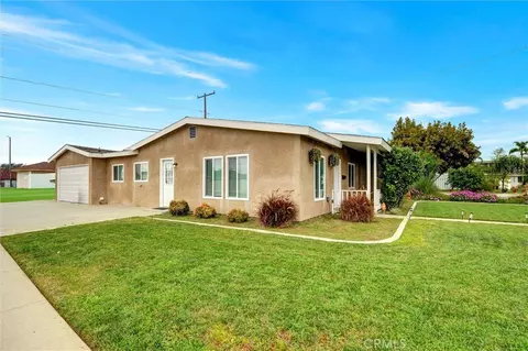 1001 N Hanover Pl, Anaheim, CA 92801