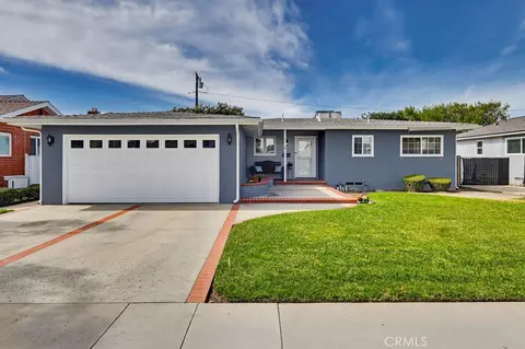 1841 Fanwood, Long Beach, CA 90815