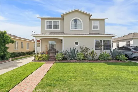 3495 Gaviota Ave, Long Beach, CA 90807