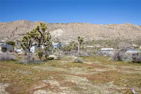 56160 Buena Vista Dr, Yucca Valley, CA 92284