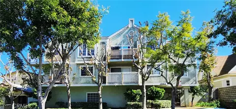 1566 Pine Ave #202A, Long Beach, CA 90813