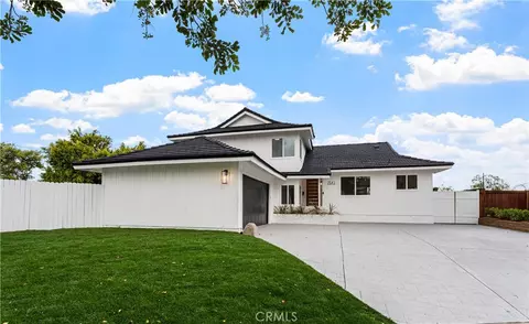 2541 Thorn Pl, Fullerton, CA 92835