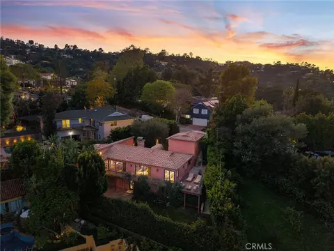 3310 Bennett Dr, Los Angeles, CA 90068