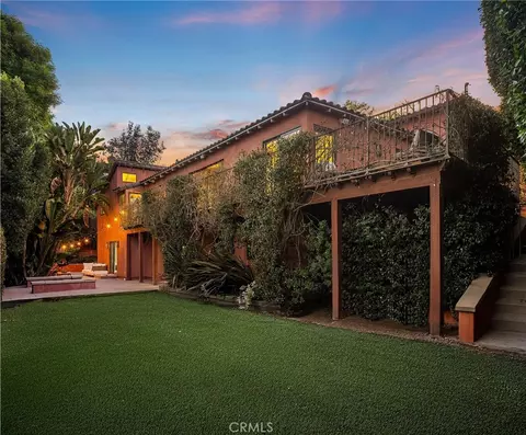 3310 Bennett Dr, Los Angeles, CA 90068