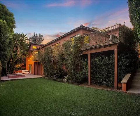 3310 Bennett Dr, Los Angeles, CA 90068