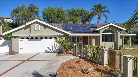 2533 N Shady Forest Ln, Orange, CA 92867