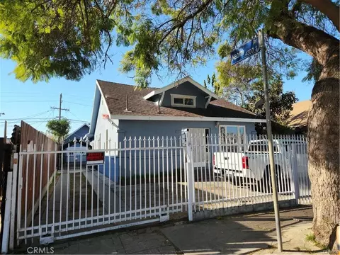 1210 42 Pl, Los Angeles, CA 90011