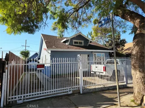 1210 42 Pl, Los Angeles, CA 90011